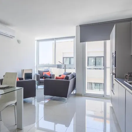 Bnbnova - Lovely Saint Julian 3br 2ba With Terrace *