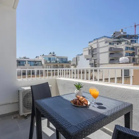 Bnbnova - Lovely Saint Julian 3br 2ba With Terrace *